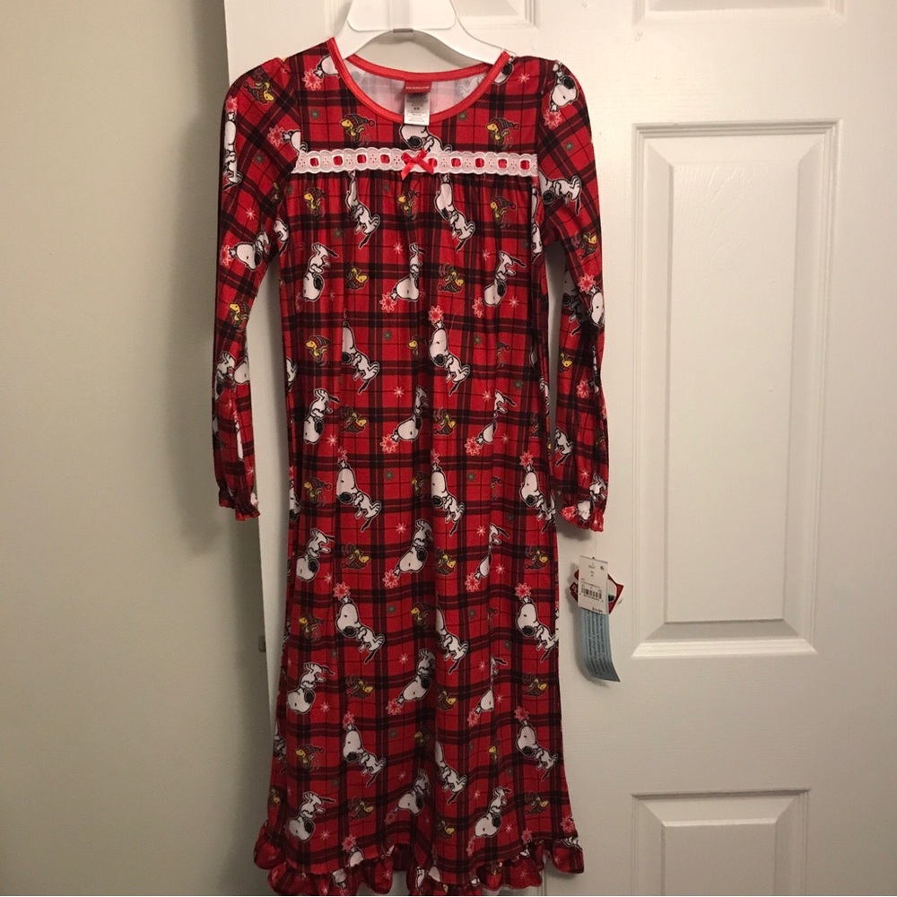 NWT Girls Peanuts Snoopy Woodstock Christmas Holiday Red Long Sleeve Nightgown M